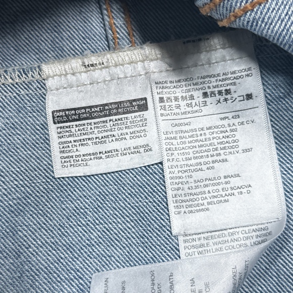 Levi's LGBT Pride I Have Seen The Future Rainbow Denim Trucker Jacket Mens XL - Picture 9 of 12